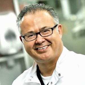 Dr. Malik Oskoui